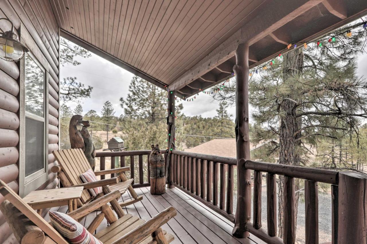 Cozy Heber-Overgaard Cabin With Fire Pit, Game Room! Kültér fotó
