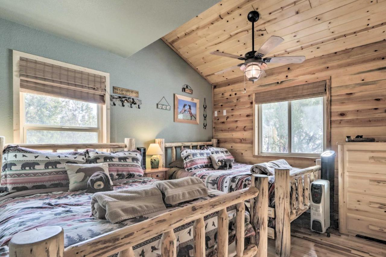 Cozy Heber-Overgaard Cabin With Fire Pit, Game Room! Kültér fotó